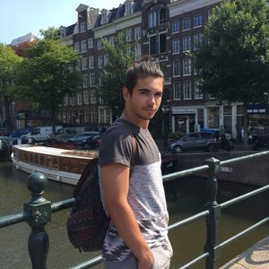 Meet your Posher, Sebastian